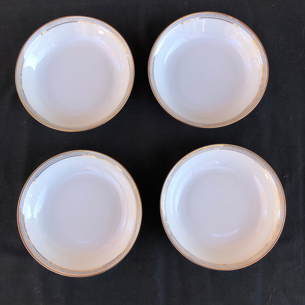 Heinrich & Co Selb Bavaria Set Of 4‎ Small Bowls White, Gold Greek Key Edge